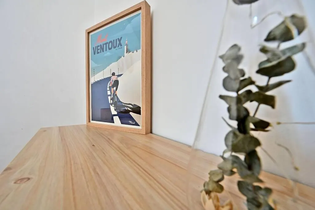 Au Coeur Des Platanes - Parking Gratuit Sous-Terrain - Clim - Balcon Apartment Avignon